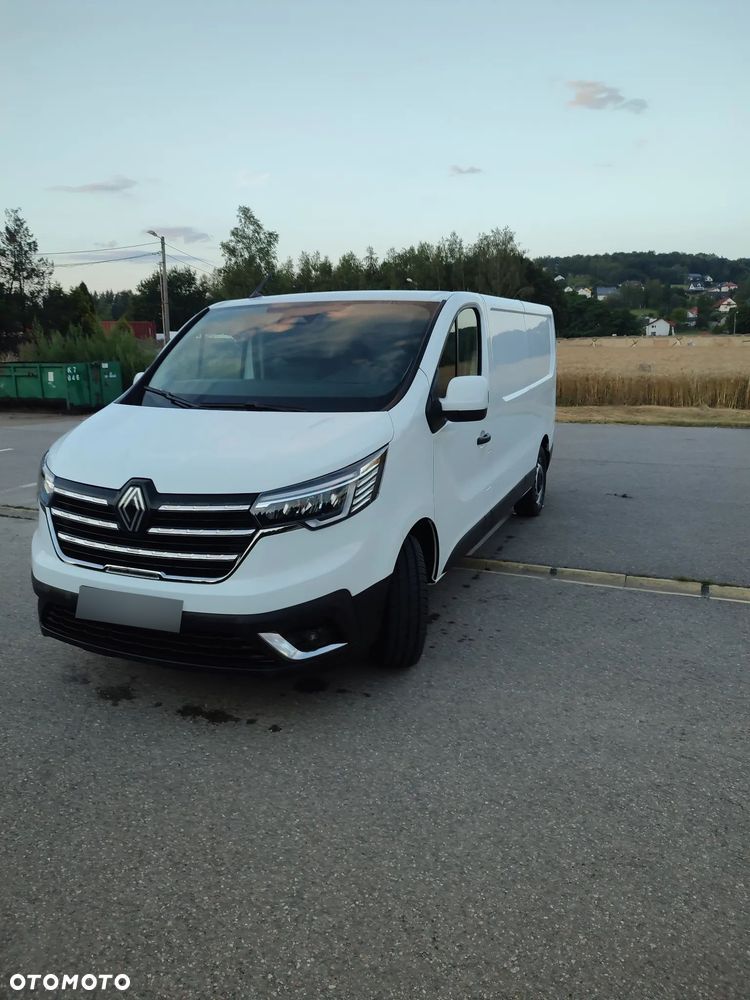 Renault TRAFIC - 1