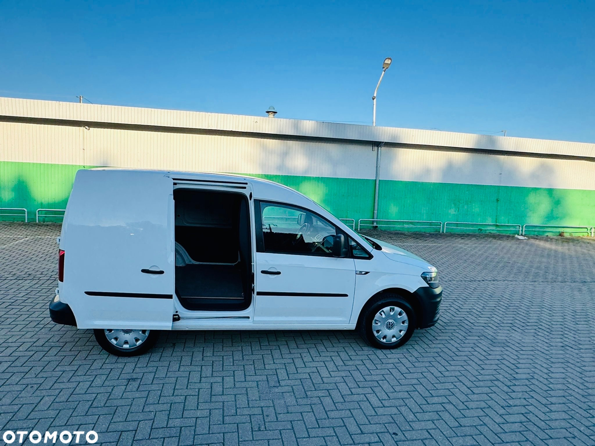 Volkswagen Caddy - 16