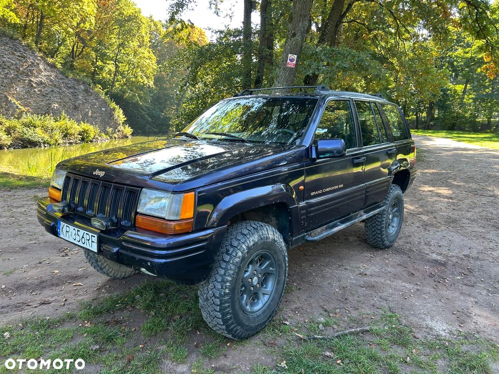Jeep Grand Cherokee - 2