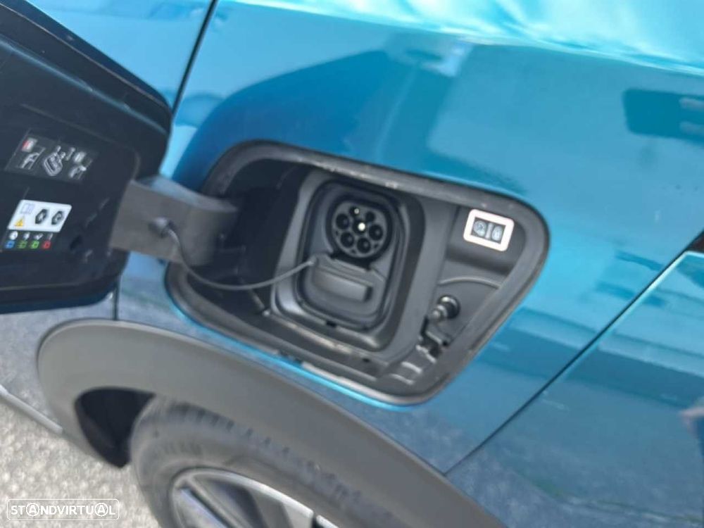 Peugeot e-2008 54 kWh GT - 16