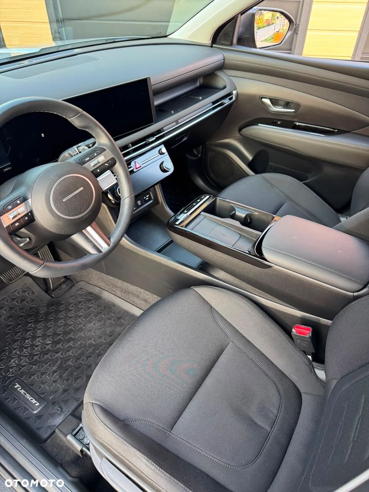 Hyundai Tucson 1.6 T-GDi HEV Smart 2WD - 7