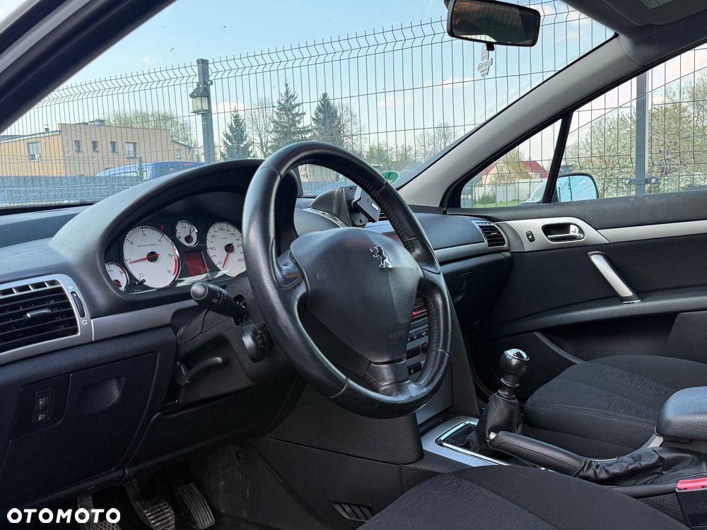 Peugeot 407 HDi 135 Premium - 9