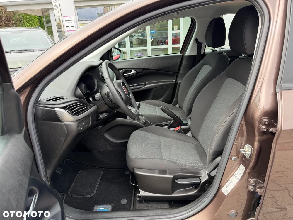 Fiat Tipo 1.4 T-Jet 16v Pop - 9