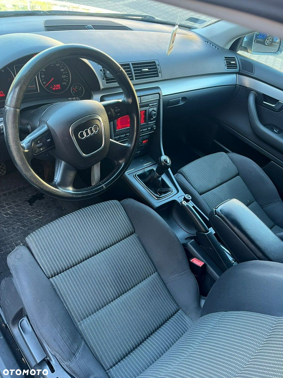 Audi A4 - 9
