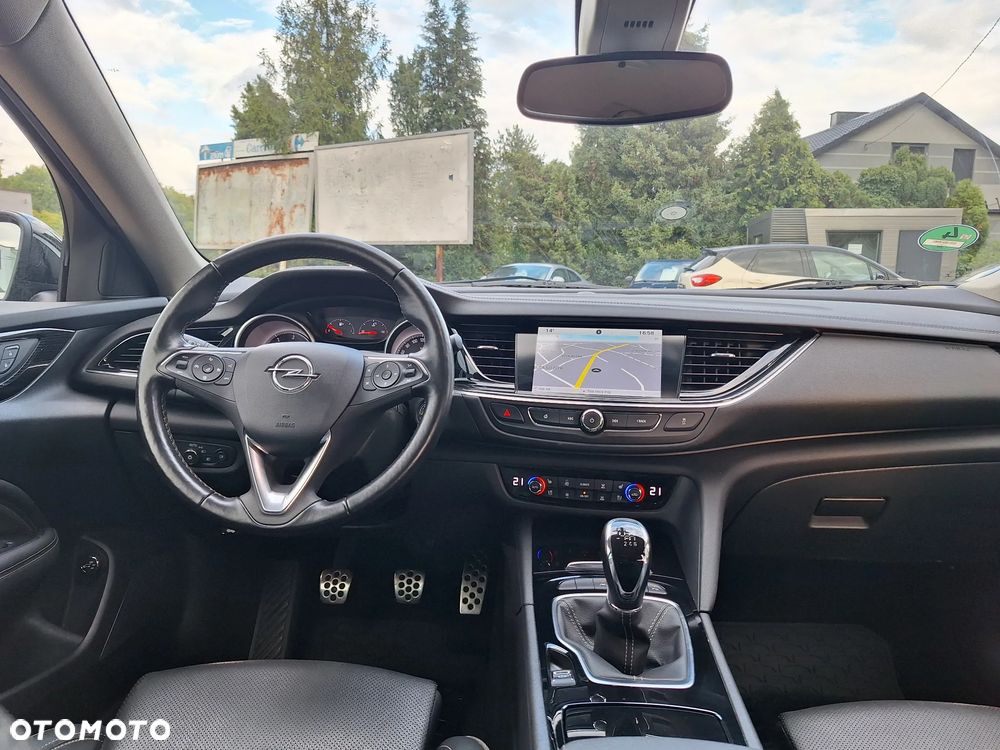 Opel Insignia 2.0 CDTI Exclusive S&S - 23