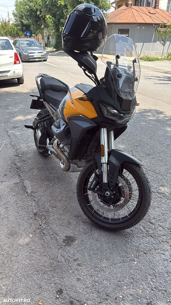 Moto Guzzi Stelvio 1200 - 1