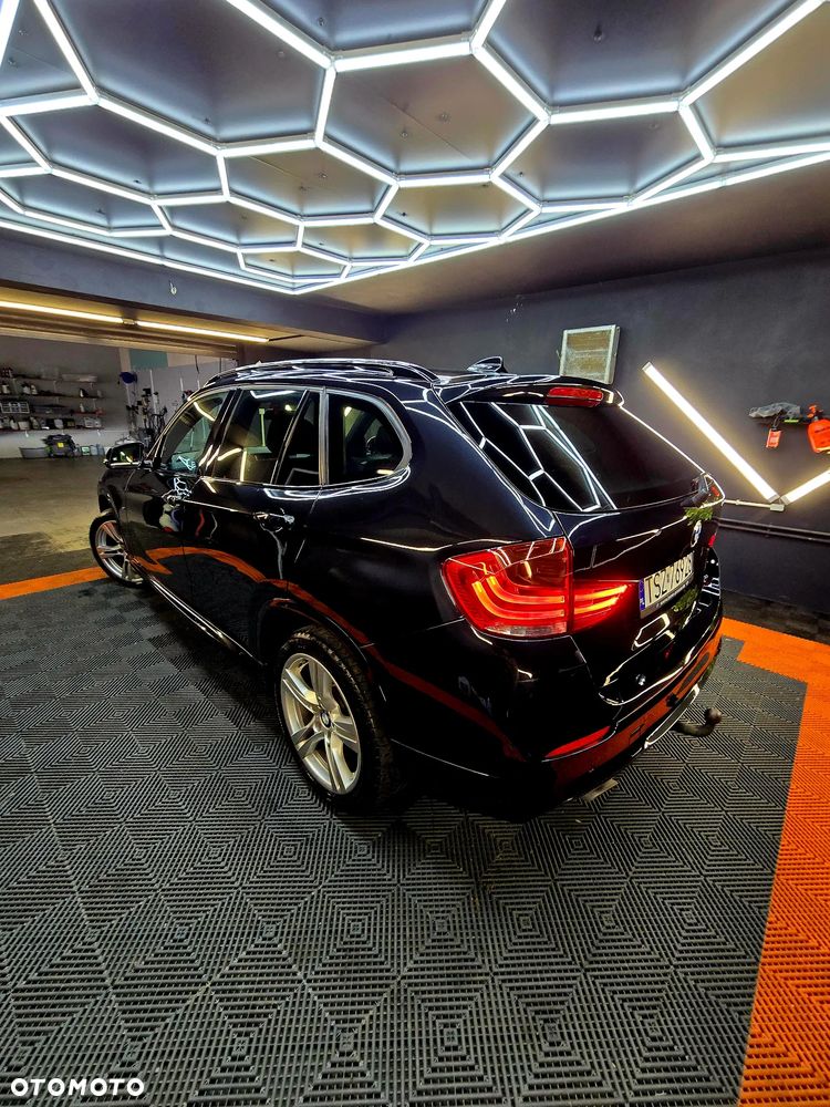 BMW X1 xDrive18d xLine - 37