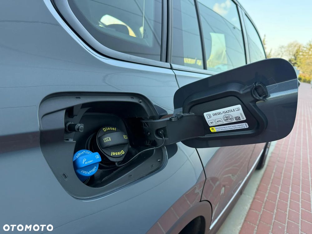 Volkswagen Tiguan 2.0 TDI SCR 4MotION DSG Elegance - 10