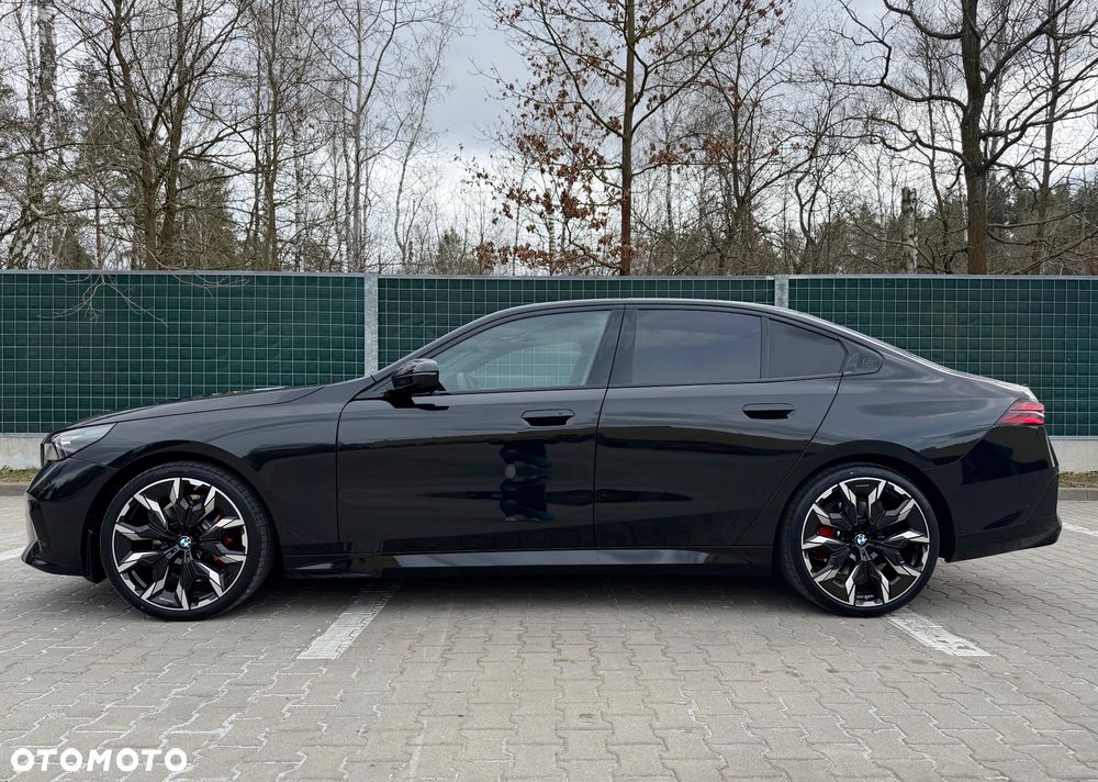 BMW Seria 5 - 17