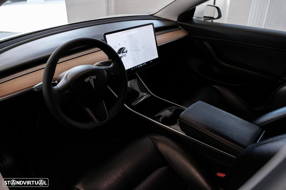 Tesla Model 3 Long-Range Dual Motor AWD - 3