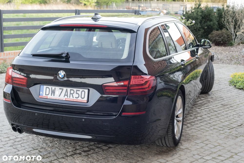 BMW Seria 5 530d Sport-Aut Luxury Line - 5