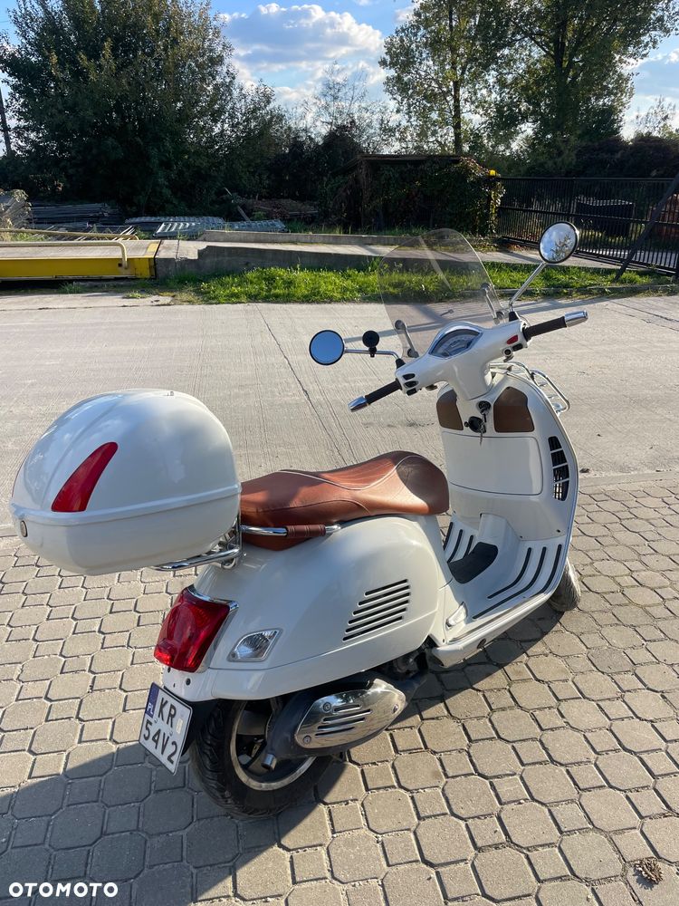 Piaggio Vespa - 5