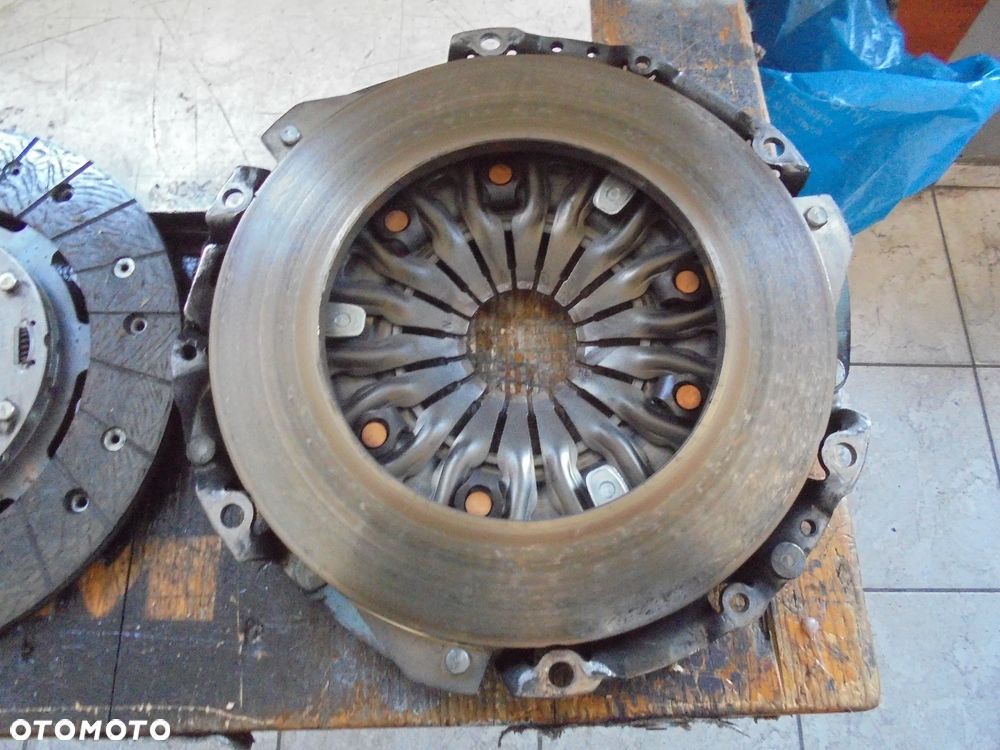 Freemont 2,0 JTD manual kompletne sprzęgło z dwumasą - 3
