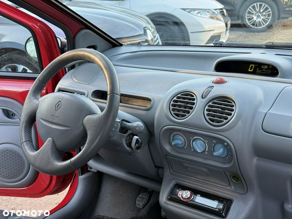 Renault Twingo - 17