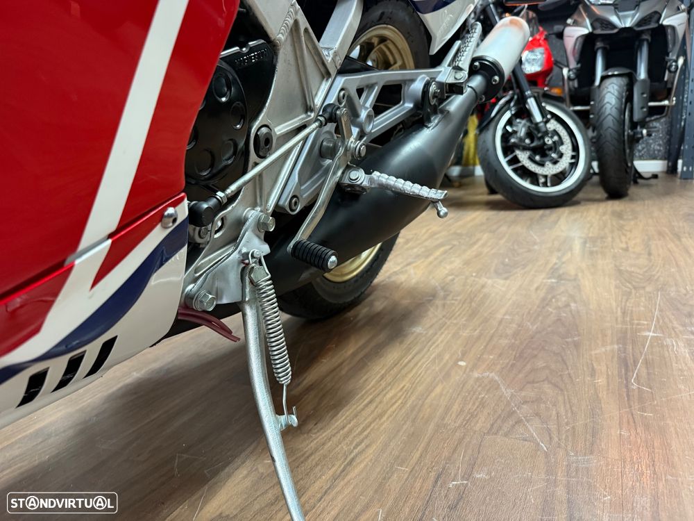 Yamaha R RZV 500 - 4