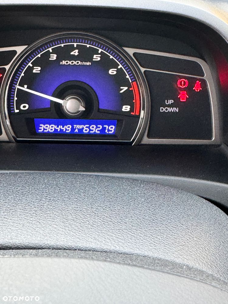 Honda Civic 1.8 Executive - 14