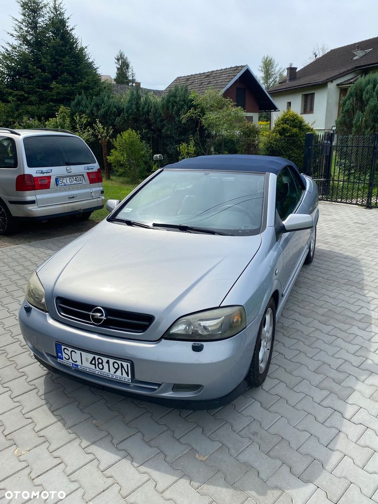 Opel Astra 2.2 Bertone - 1