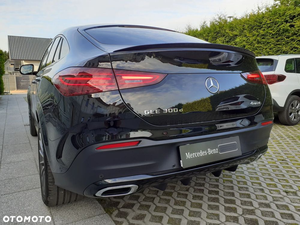 Mercedes-Benz GLE 300 d mHEV 4-Matic AMG Line - 14