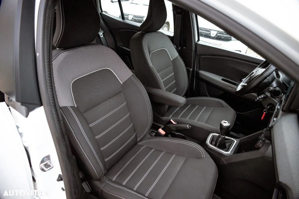 Dacia Logan TCe 90 MT6 Comfort - 21