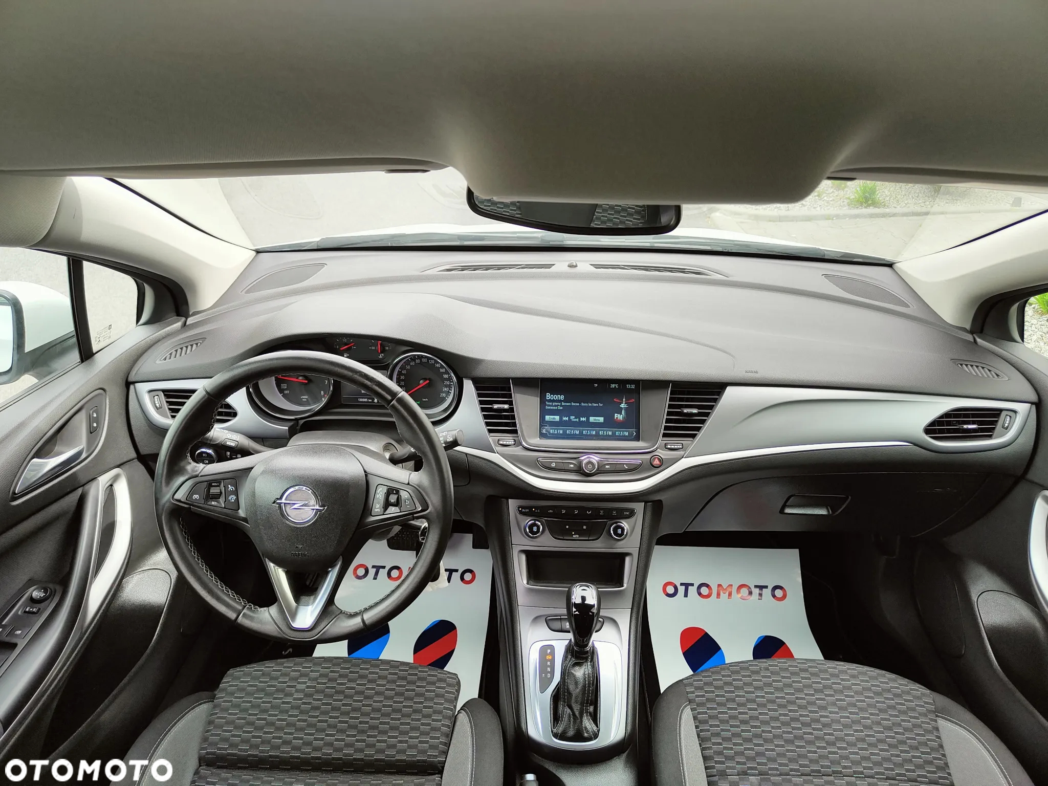 Opel Astra 1.4 Turbo Start/Stop Sports Tourer St Business Edition - 16