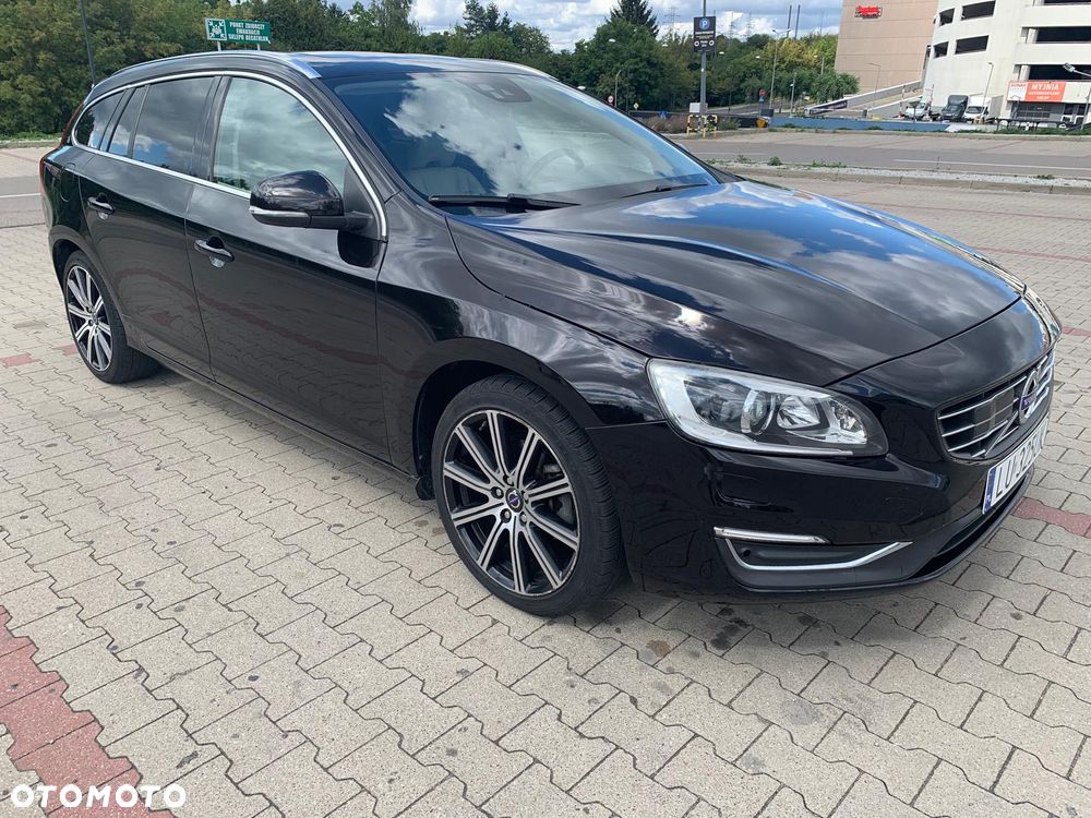Volvo V60 T5 Geartronic Momentum - 13