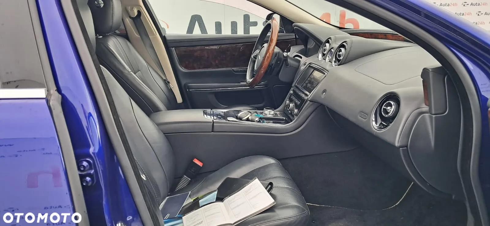 Jaguar XJ 5.0 V8 Premium Luxury - 15