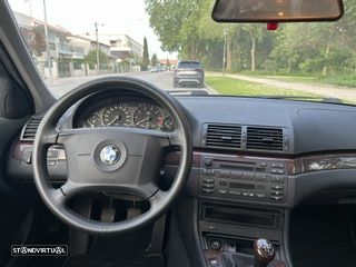 BMW 320 d Sport - 26