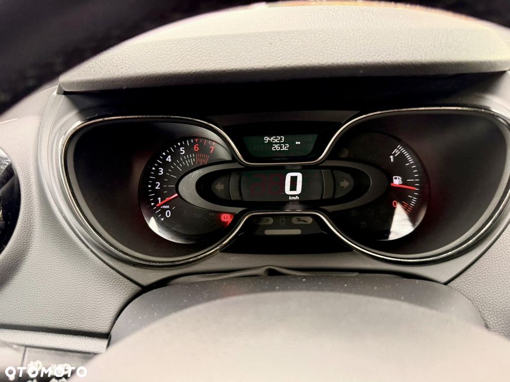 Renault Captur - 12
