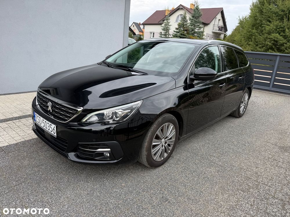 Peugeot 308 1.2 PureTech GPF Allure S&S - 31