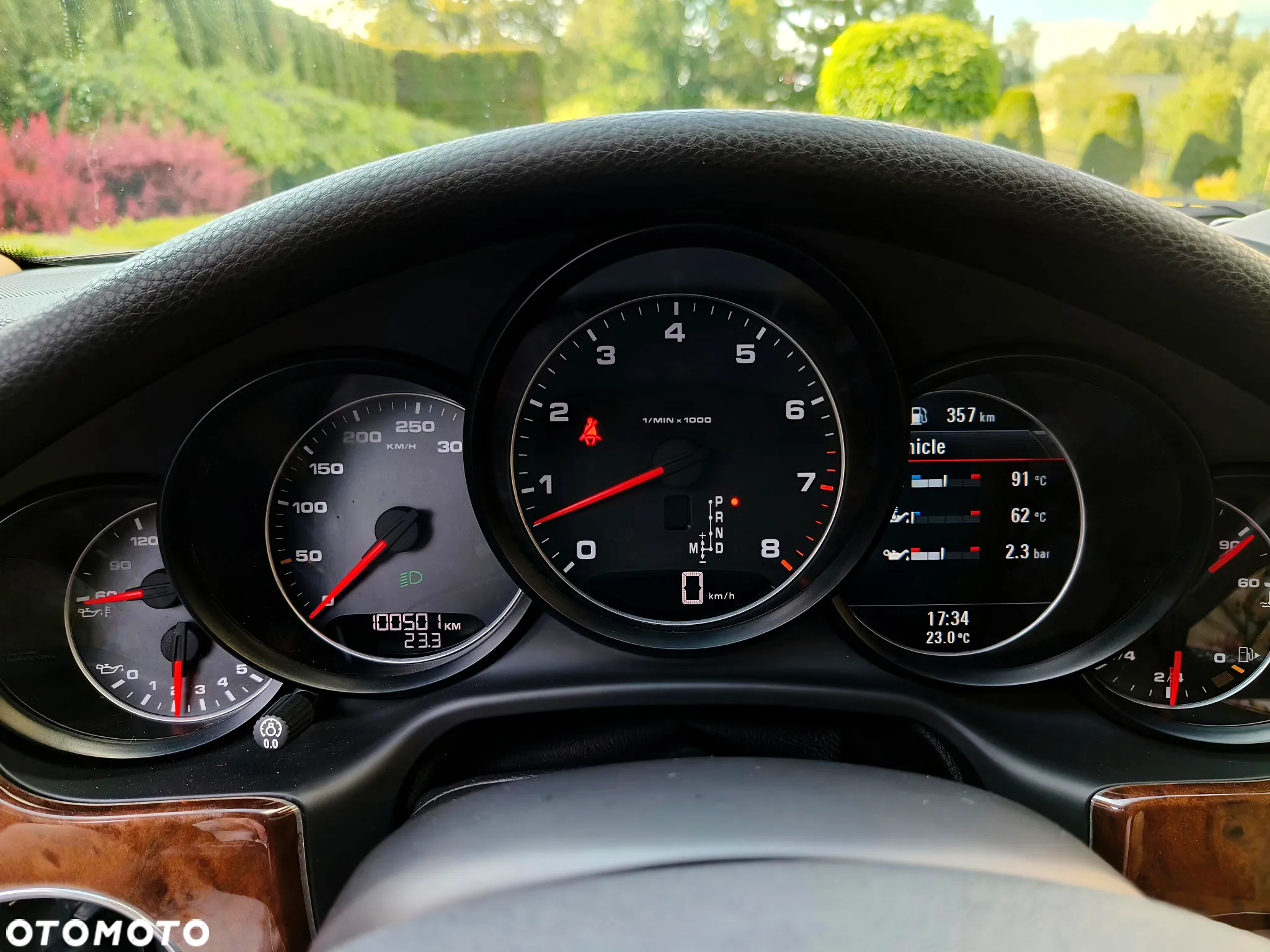 Porsche Panamera 4 PDK Platinum Edition - 23