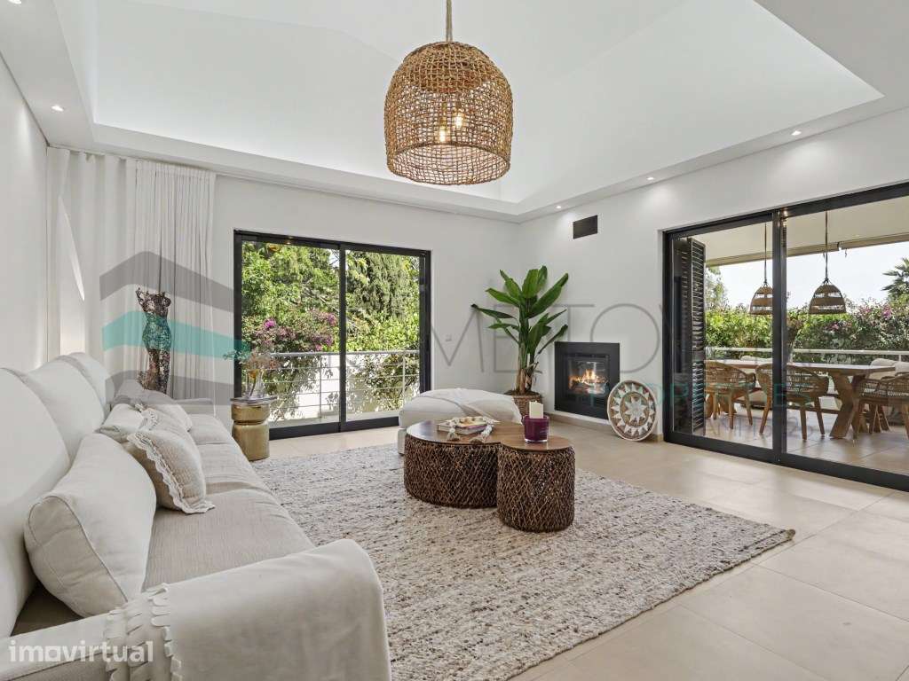 Moradia com 3 quartos, em residência exclusiva, com piscina e jardi... - Grande imagem: 4/53