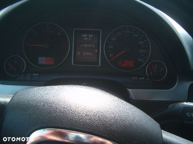 Audi A4 Avant - 17