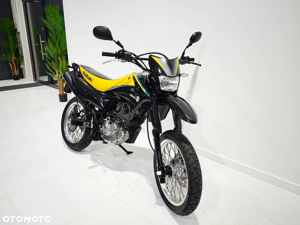 Suzuki DR - 7