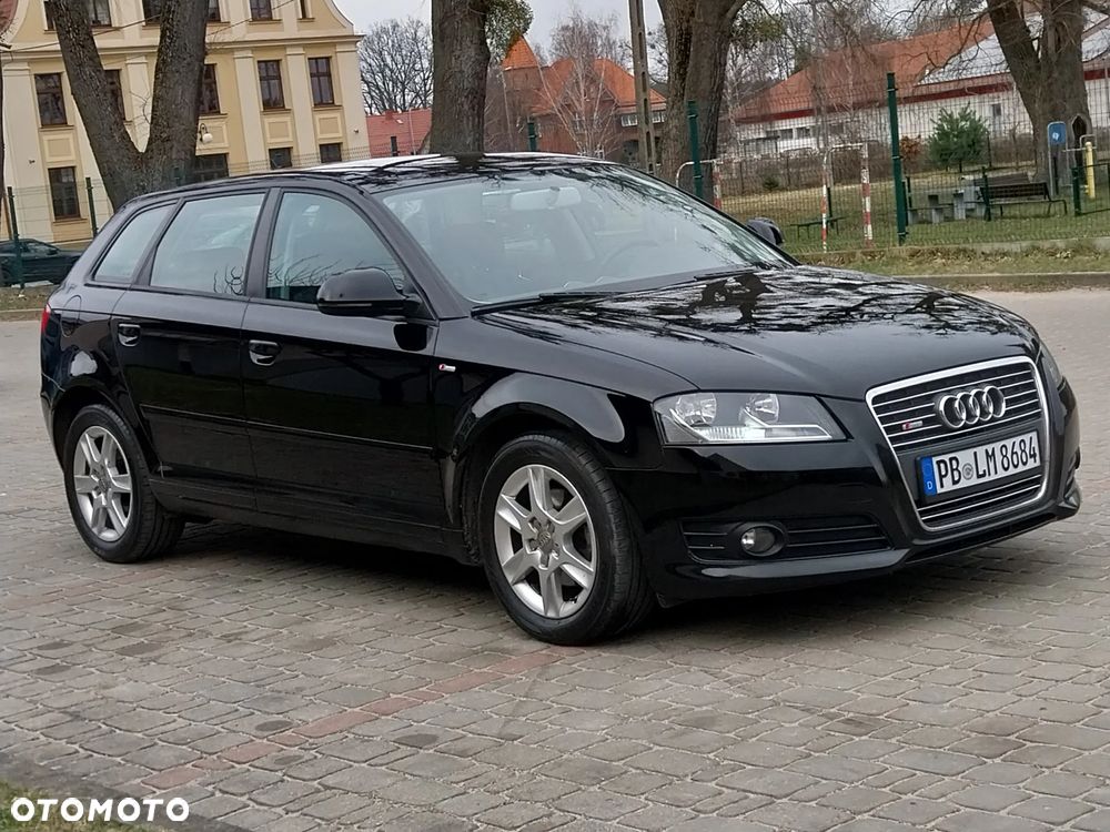 Audi A3 Sportback 2.0 TDI DPF S line Sportpaket - 2