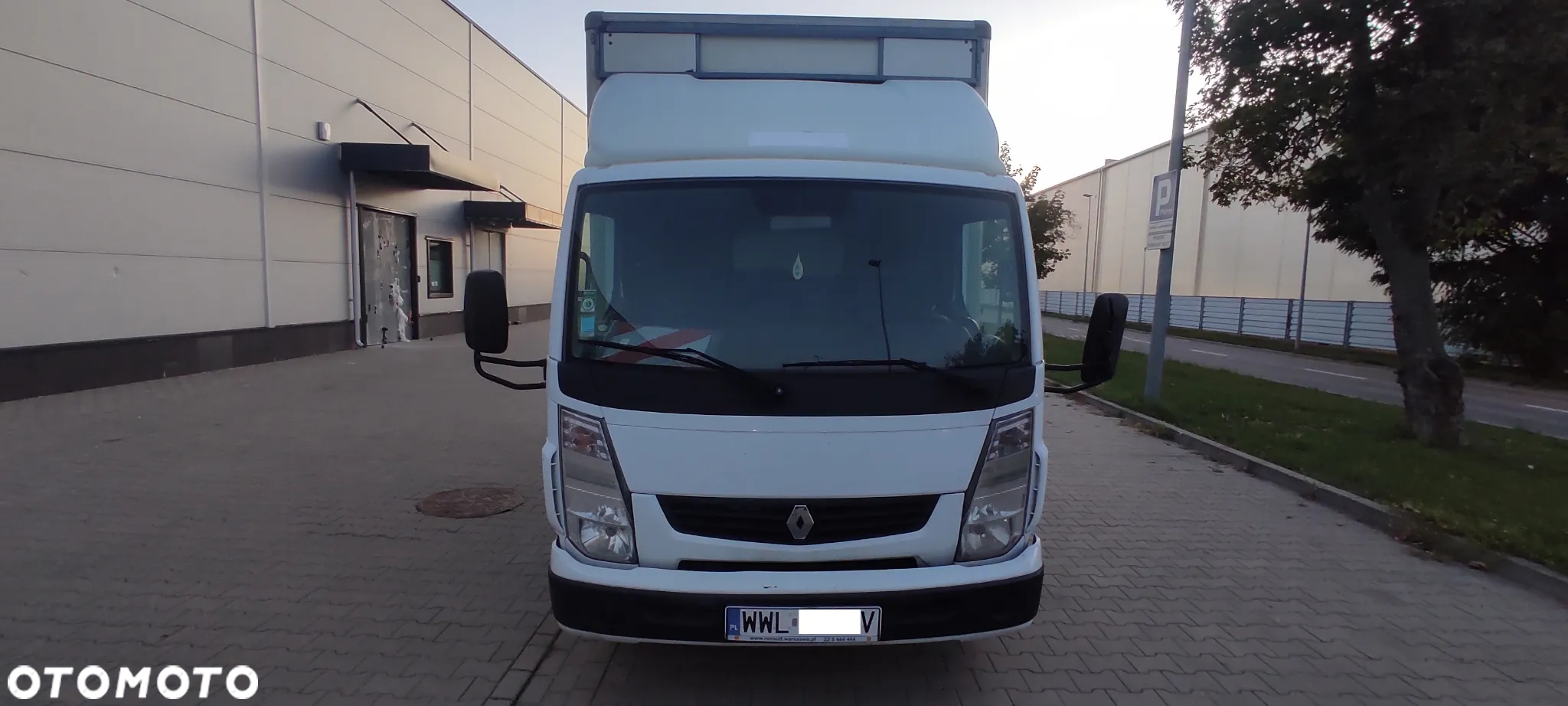 Renault Maxity - 3