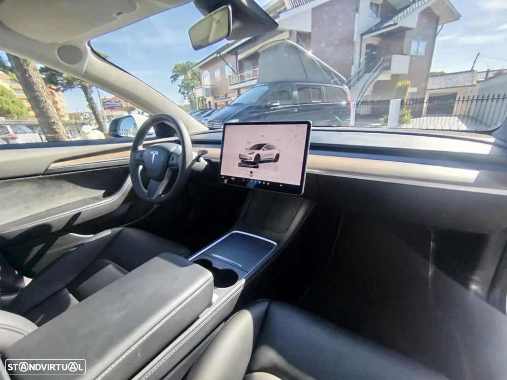 Tesla Model 3 Long Range Tração Traseira - 33