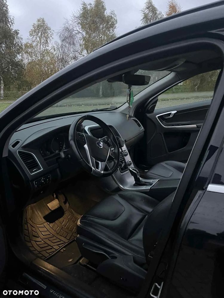 Volvo XC 60 D4 Drive-E R-Design Momentum - 7