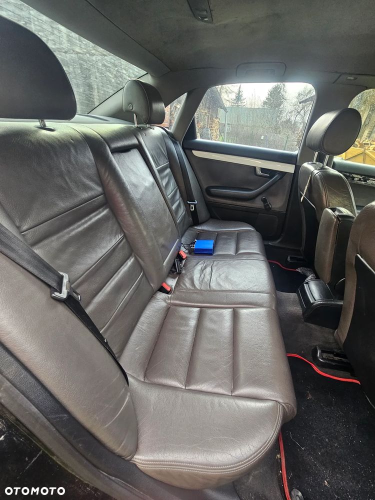 Audi A4 Limousine 1.8T - 24