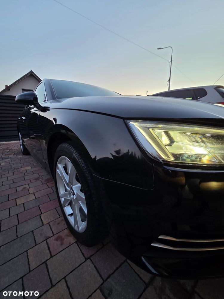 Audi A4 Avant 2.0 TDI Sport S tronic - 24