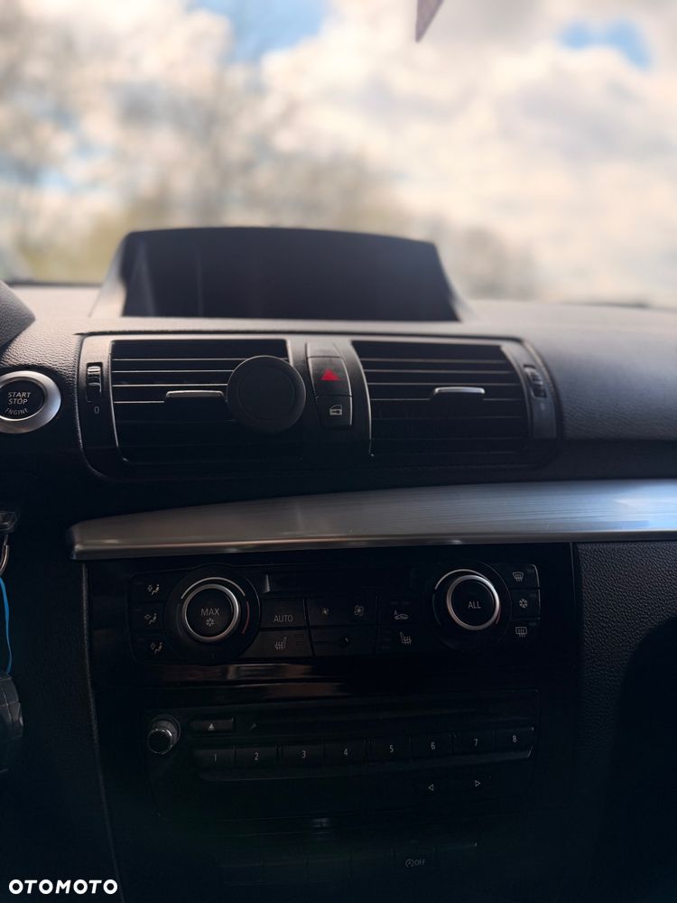 BMW Seria 1 116i - 17