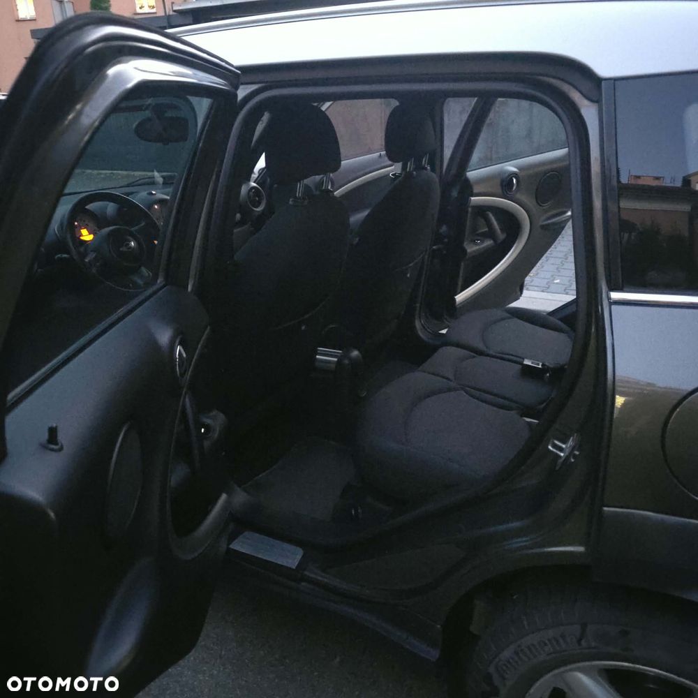 MINI Countryman Cooper D - 16