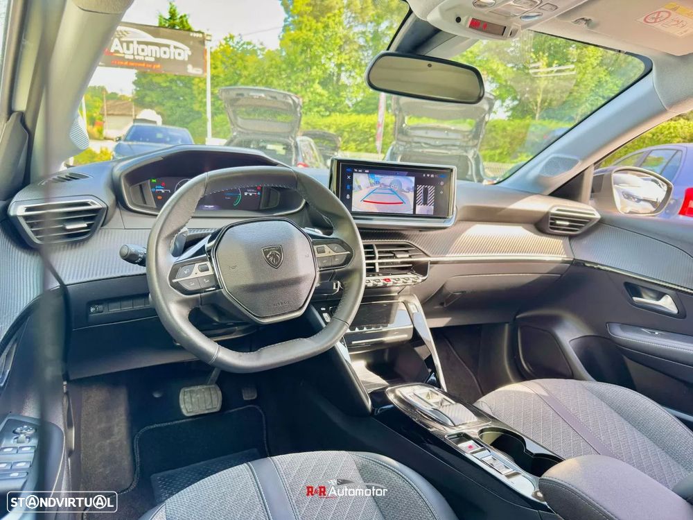 Peugeot 208 1.2 Hybrid Allure e-DCS6 - 3