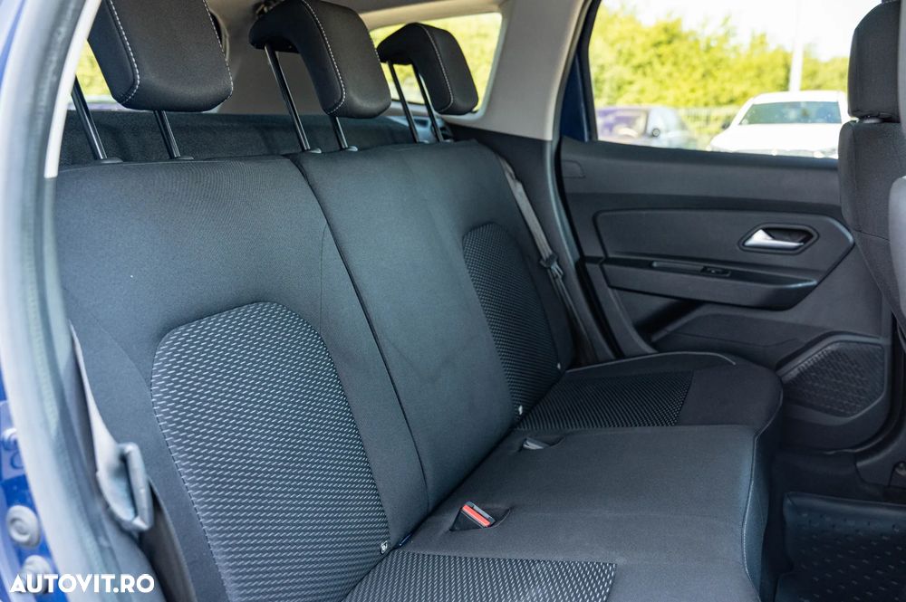 Dacia Duster 1.5 Blue dCi 4WD Comfort - 8
