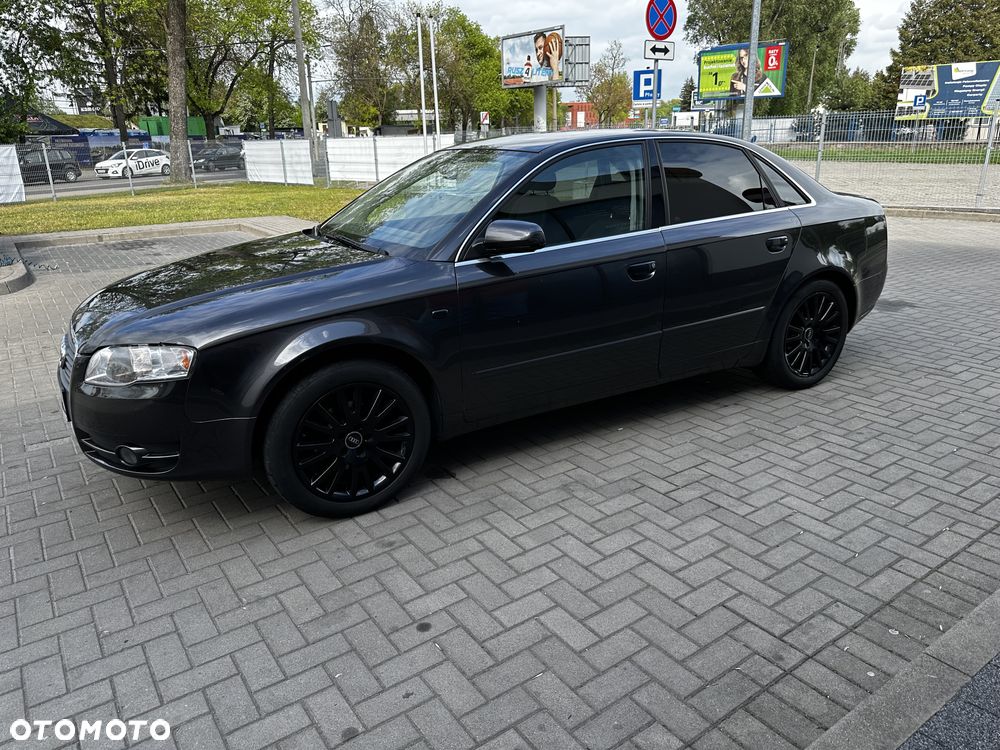 Audi A4 Limousine - 19