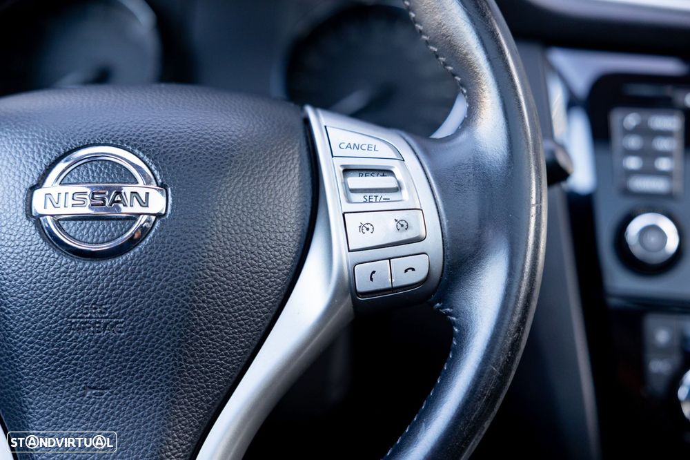 Nissan Qashqai 1.5 dCi N-Connecta - 20
