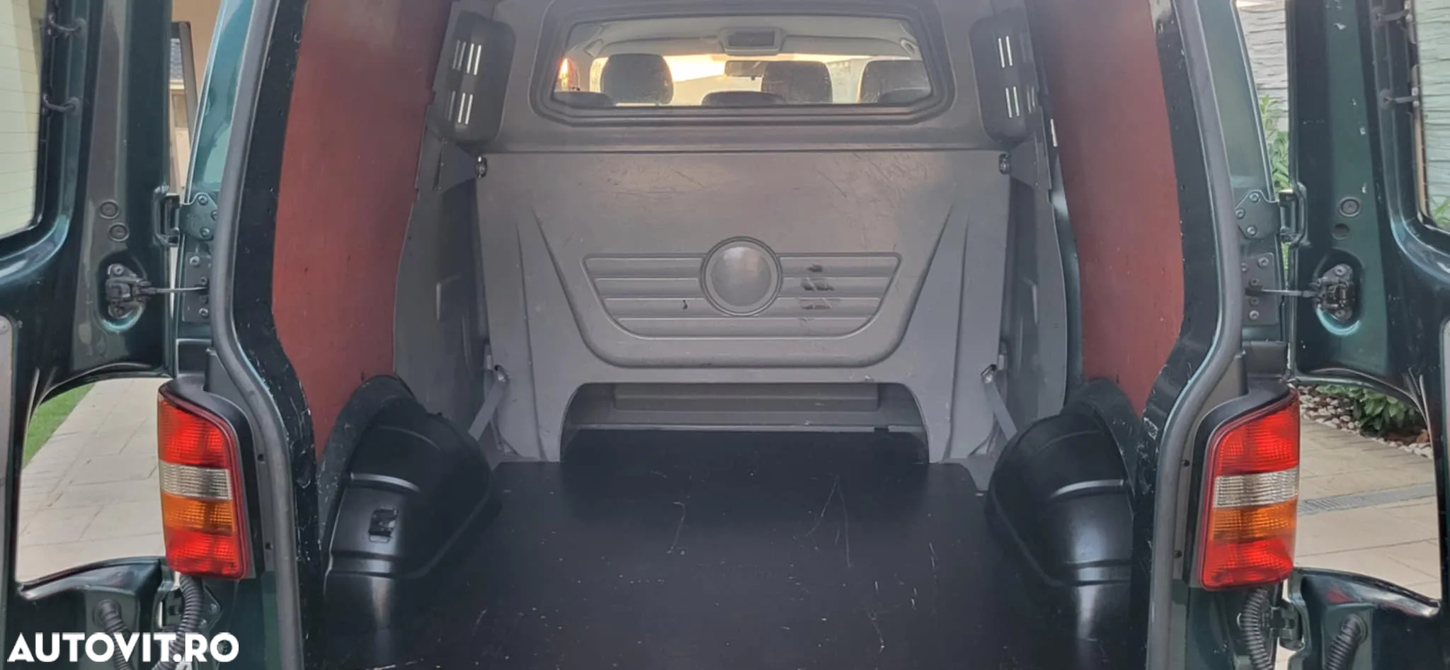Volkswagen Transporter - 20