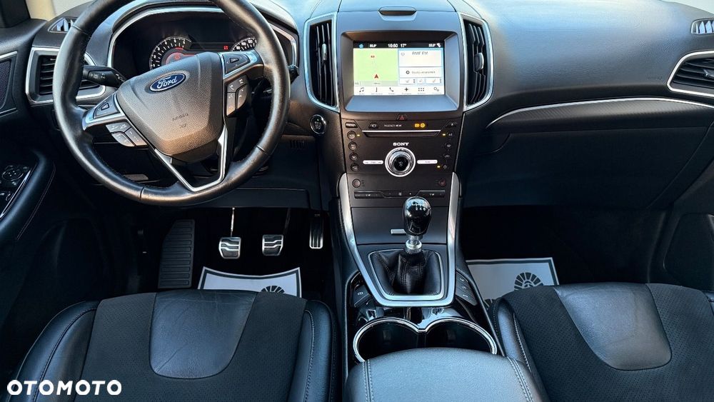 Ford Edge - 19