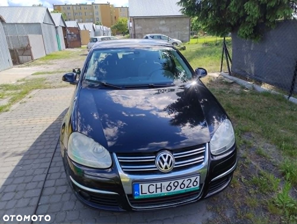 Volkswagen Jetta 1.9 TDI Trendline - 8