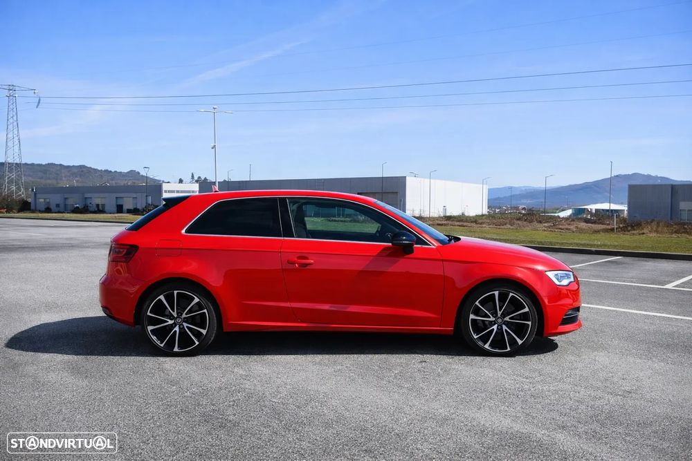 Audi A3 2.0 TDI S line Sport Pack - 6