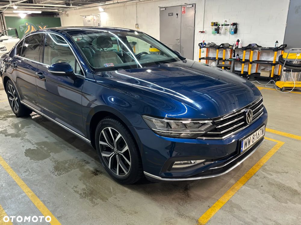 Volkswagen Passat 1.5 TSI EVO Elegance DSG - 4